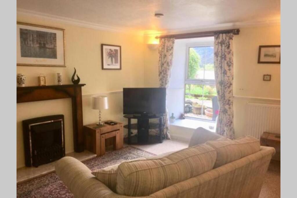 Twostones Self Catering Cottage Arrochar Exteriör bild