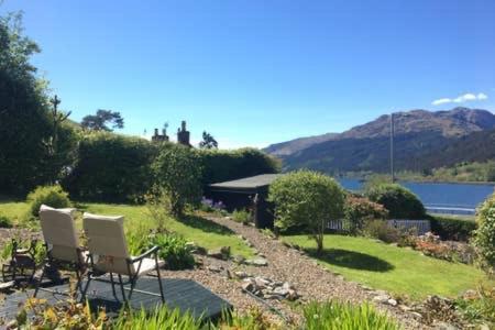 Twostones Self Catering Cottage Arrochar Exteriör bild